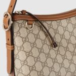 GG Emblem medium shoulder bag - Image 3