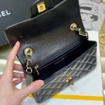CHANEL MINI FLAP BAG - Image 3