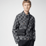 Louis Vuitton M81746 Steamer Wearable Wallet - Image 2