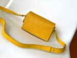 Louis Vuitton M82917 Steamer Wearable Wallet - Image 3