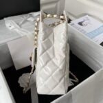 Chanel new gold coin bag - Image 10