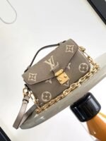 Louis Vuitton M23081 Pochette Métis East West - Image 3