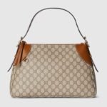 GG Emblem medium shoulder bag - Image 4