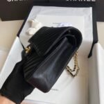 Chanel Classic Chevron Tweed Medium Flap Glod - Image 6