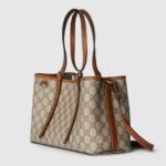 Gucci Emblem medium tote bag - Image 8
