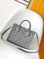 Louis Vuitton M12465 OnTheGo PM - Image 4