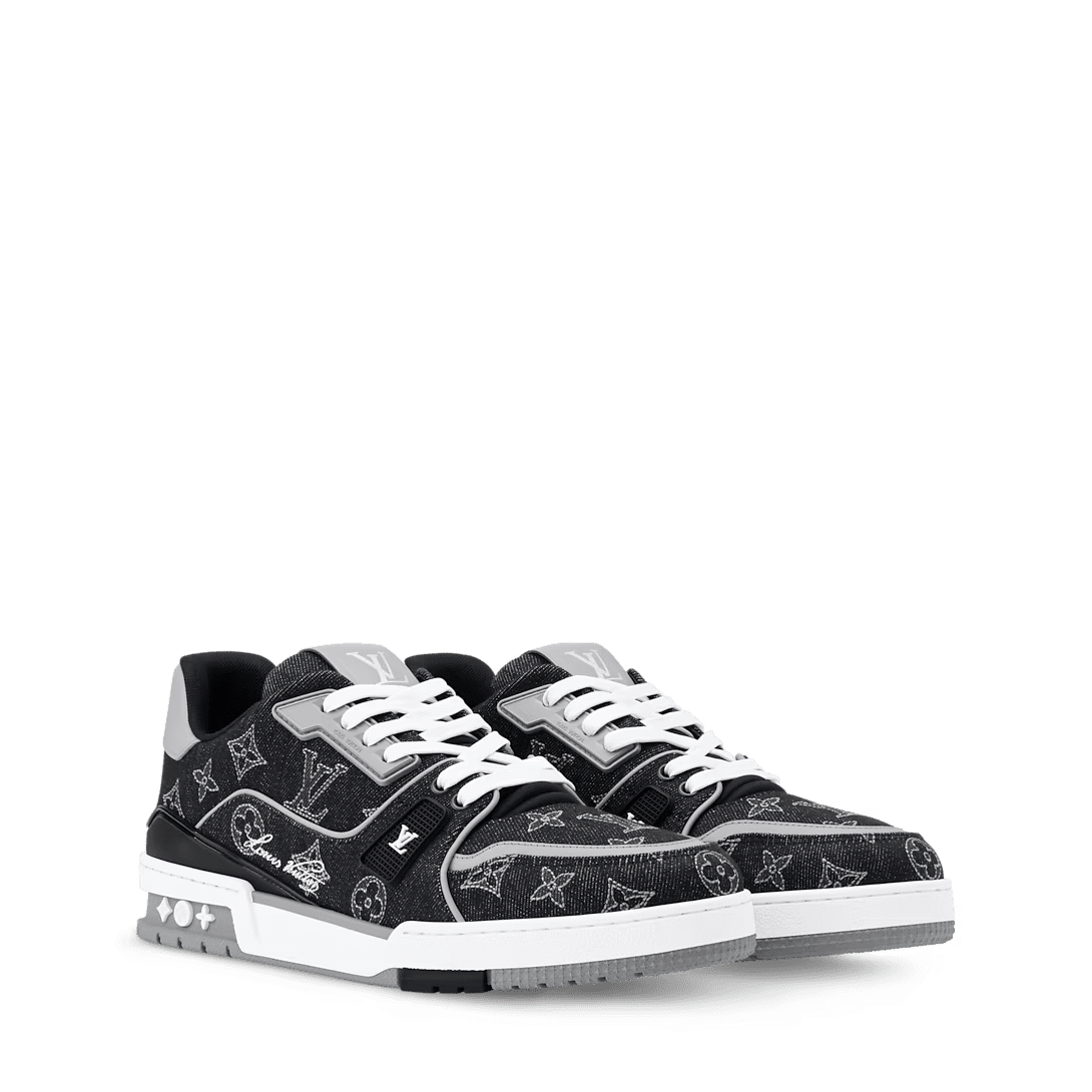 8e2dbf5f608f809332d88b36b6560d93 Louis Vuitton 1AJ340 LV Trainer Sneaker - Image 1