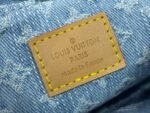 Louis Vuitton M83532 Liv Pochette - Image 10