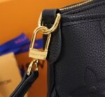 Louis Vuitton TRIANON medium handbag M46487 - Image 9
