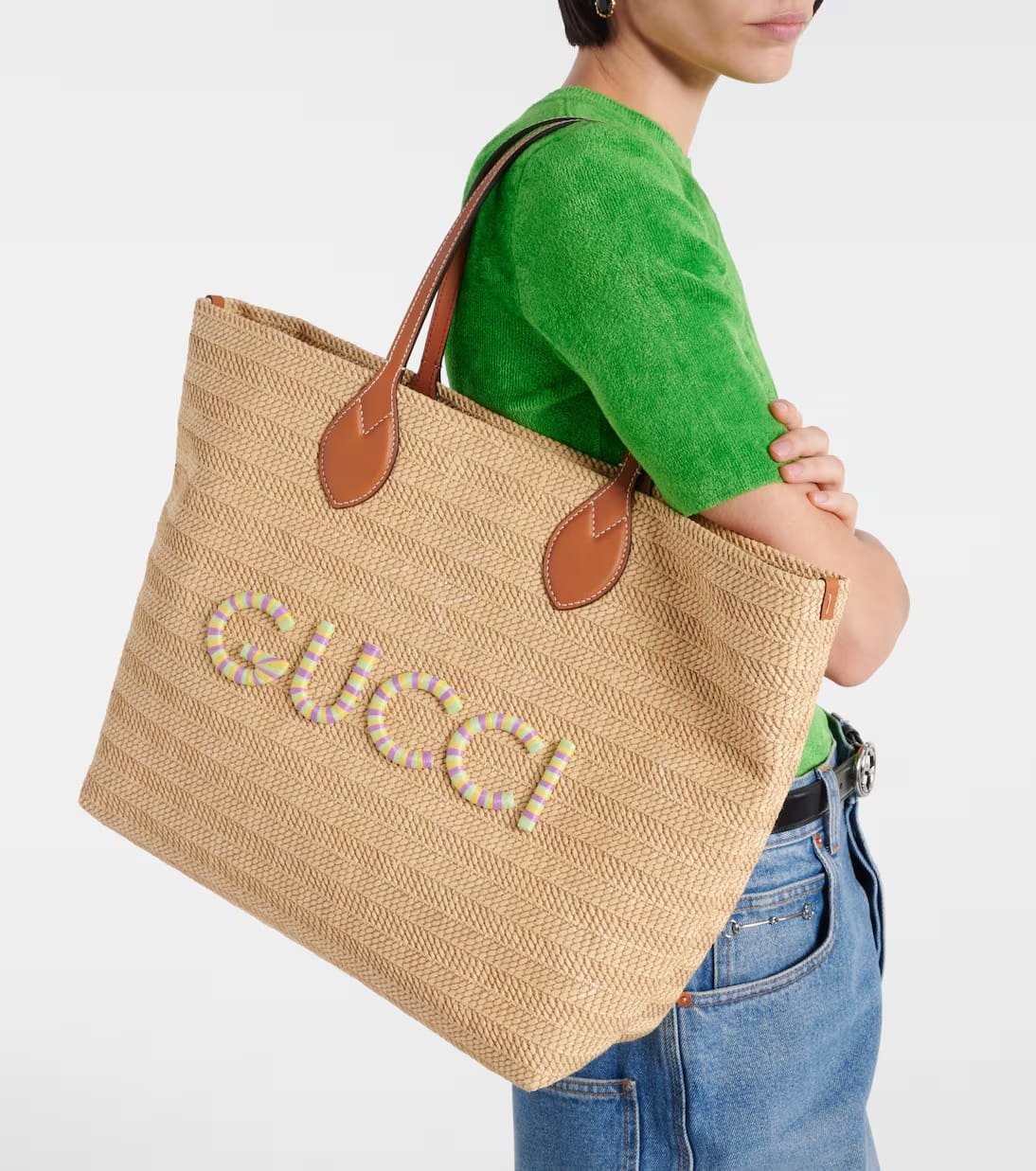 9dce8ff45c6d0e3c80f927125484f9f3 Gucci Medium logo raffia-effect tote bag - Image 1