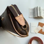 LOUIS VUITTON EVA HANDBAG WALLET ON CHAIN M95567 - Image 6