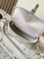 Louis Vuitton M14214 Diane - Image 9