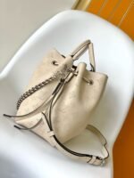 Louis Vuitton M59203 Bella Tote - Image 4
