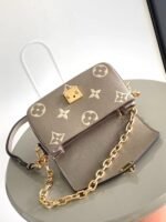 Louis Vuitton M23081 Pochette Métis East West - Image 9
