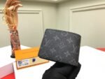 Louis Vuitton M61695 Multiple Wallet - Image 10