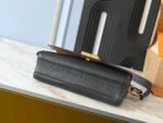 Louis Vuitton M24639 Soft Twist - Image 4