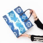 Louis Vuitton M45120 ONTHEGO TOTE BAG - Image 2