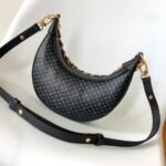 Louis Vuitton Loop M22591 - Image 4