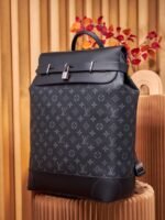 Louis Vuitton M44052 Steamer Backpack - Image 3