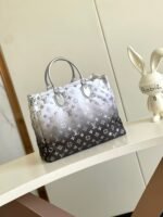 Louis Vuitton M11847 OnTheGo MM - Image 5