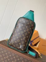 Louis Vuitton M12734 Avenue Slingbag - Image 3