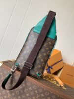 Louis Vuitton M12734 Avenue Slingbag - Image 9