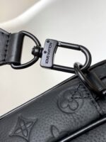 Louis Vuitton M23742 Steamer Messenger - Image 7