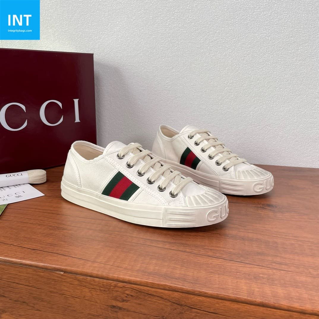 IMG_2161 Gucci Shoes | Mastercraft Quality - Image 1