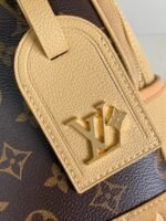 Louis Vuitton M12624 Outdoor Backpack - Image 10