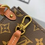 Louis Vuitton M25354 Low Key Hobo PM - Image 10
