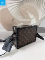 Louis Vuitton M20252 CLUTCH BOX Portable Hard Case - Image 12
