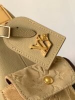 Louis Vuitton M12697 Hobo Cargo - Image 9