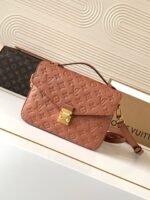 Louis Vuitton M12711 Pochette Métis - Image 2