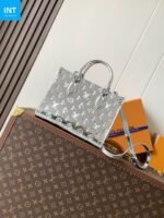 Louis Vuitton M26373 Onthego PM - Image 3