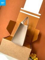 Louis Vuitton M45494 OnTheGo MM - Image 7