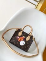 Louis Vuitton M13668 LV x TM ONTHEGO BB Bag - Image 9