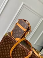 Louis Vuitton M14106 Danube - Image 7