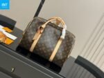 Louis Vuitton Keepall Bandoulière 40 - Image 3
