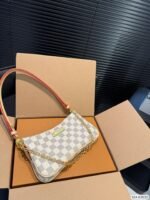 Louis Vuitton N00228 Liv Pochette - Image 4