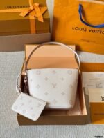 Louis Vuitton All In BB - Image 2