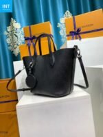 Louis Vuitton M21848 Blossom PM - Image 5