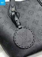 Louis Vuitton M21848 Blossom PM - Image 7