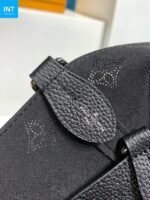 Louis Vuitton M21848 Blossom PM - Image 11