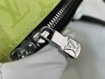 Louis Vuitton M14076 Discovery Slim Backpack - Image 7
