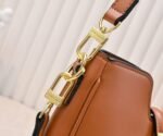 Louis Vuitton’s new hobo bag - Image 9