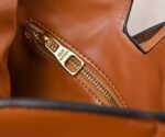 Louis Vuitton’s new hobo bag - Image 6