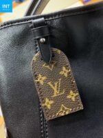 Louis Vuitton M28160 CarryAll East West - Image 8