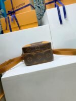 Louis Vuitton M14014 Amazone - Image 6