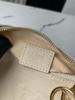 Louis Vuitton M82519 Mini Moon - Image 13