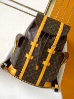 Louis Vuitton M13202 Christopher MM - Image 2